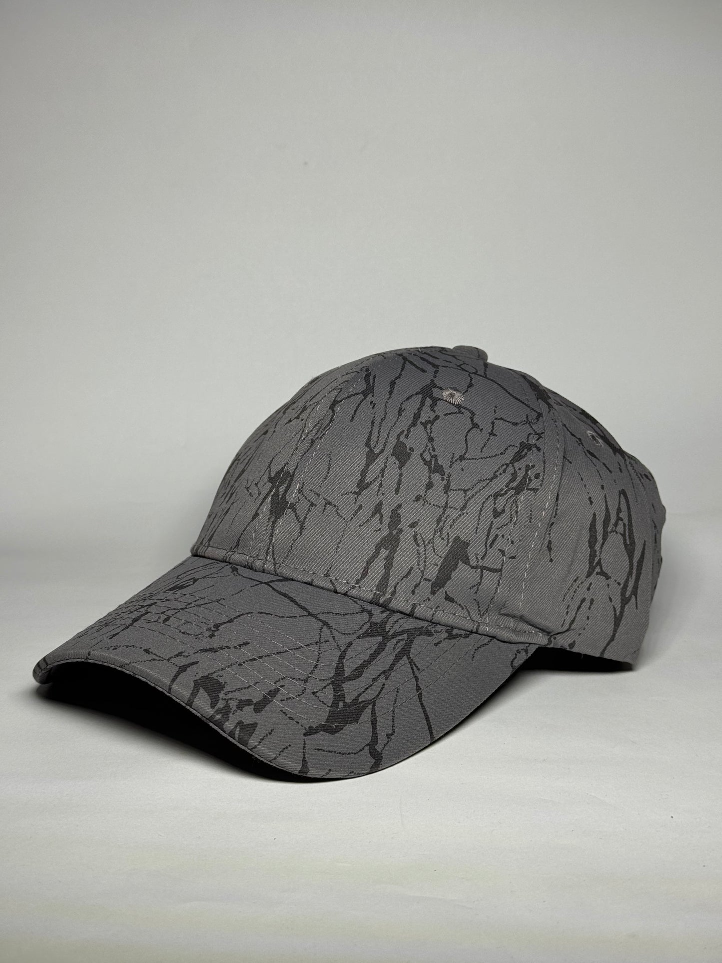 White Dynamic Abstract Splatter Art Baseball Cap