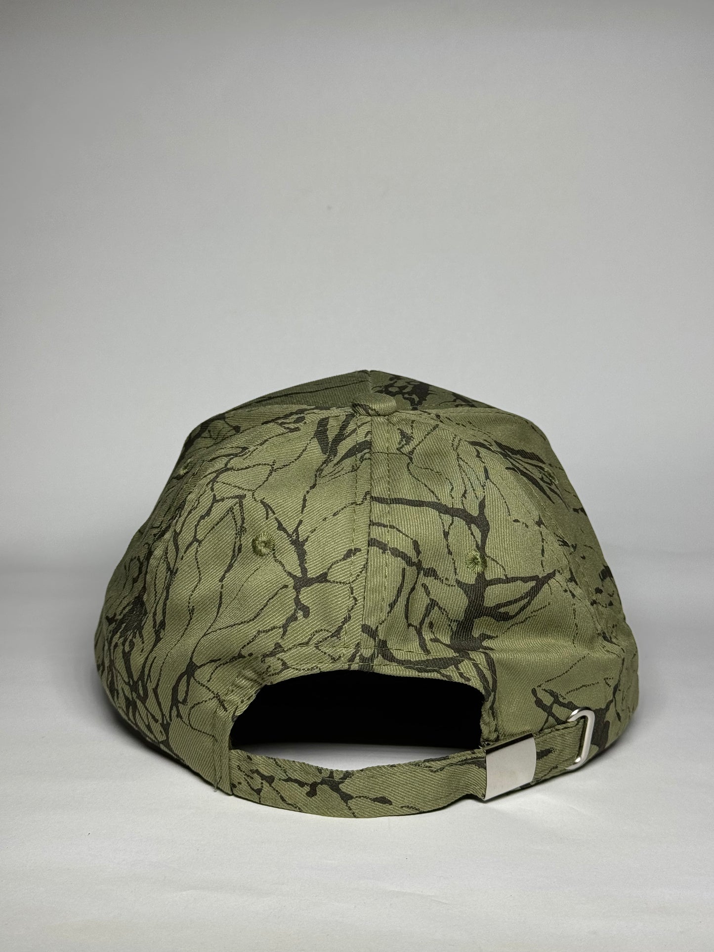 White Dynamic Abstract Splatter Art Baseball Cap