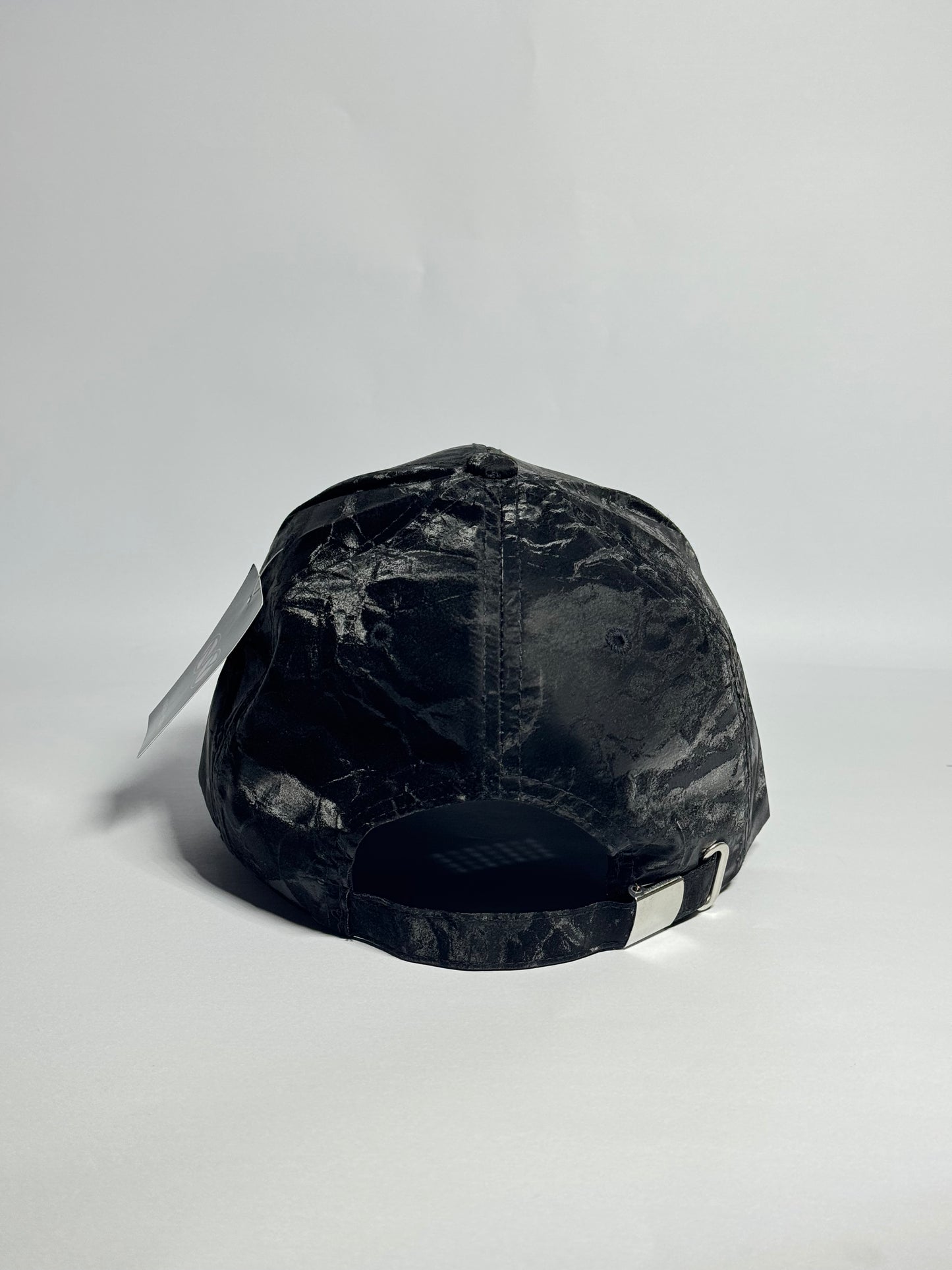 The URBAN MONEY Crinkle Cap - Luxury