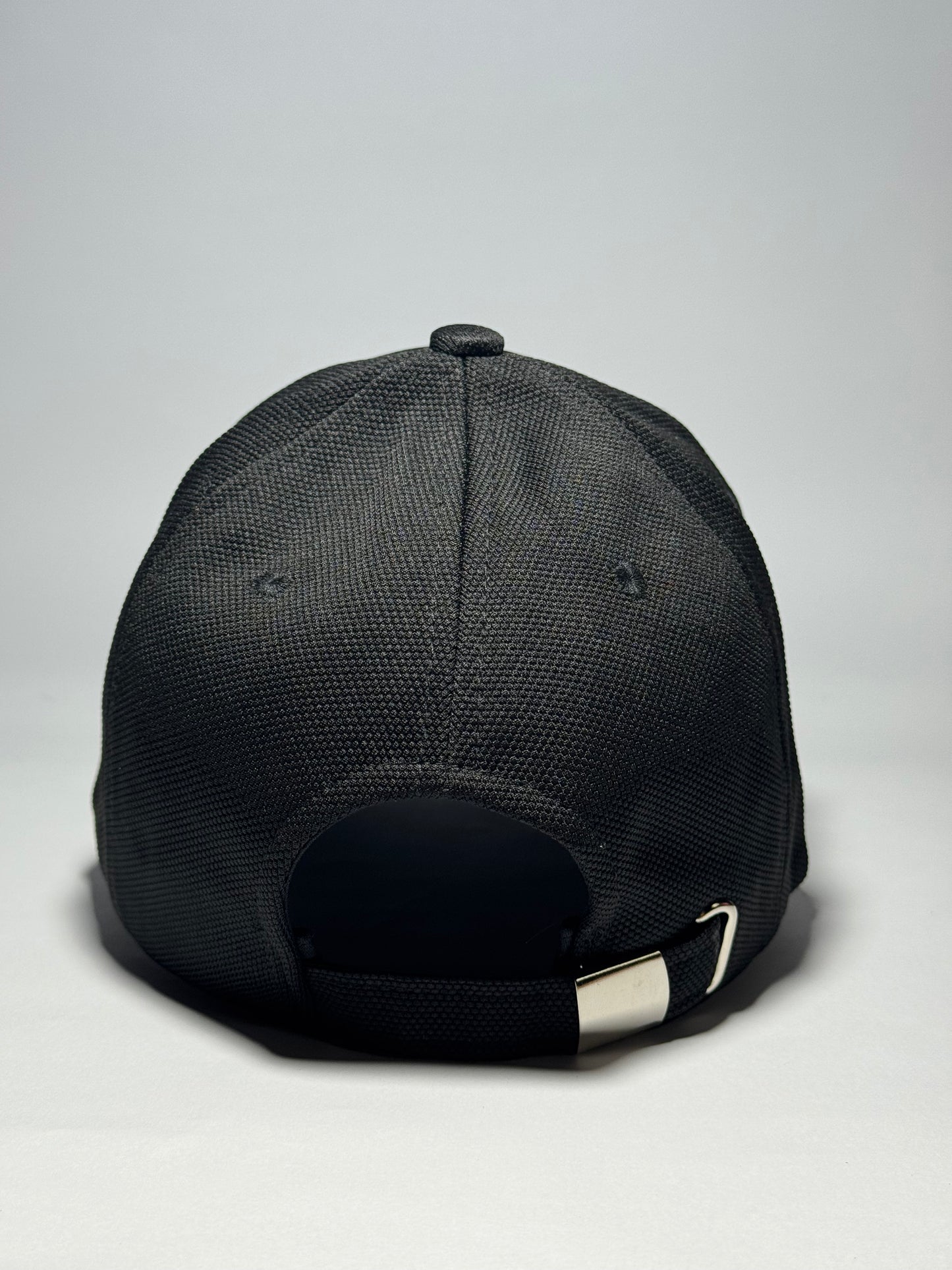 Black Baseball Cap with Gold Embroidered 'R'