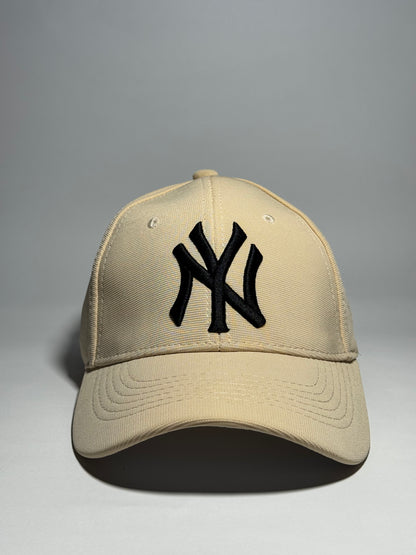 Classic Beige NY Yankees Baseball Cap