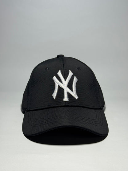 Classic Beige NY Yankees Baseball Cap