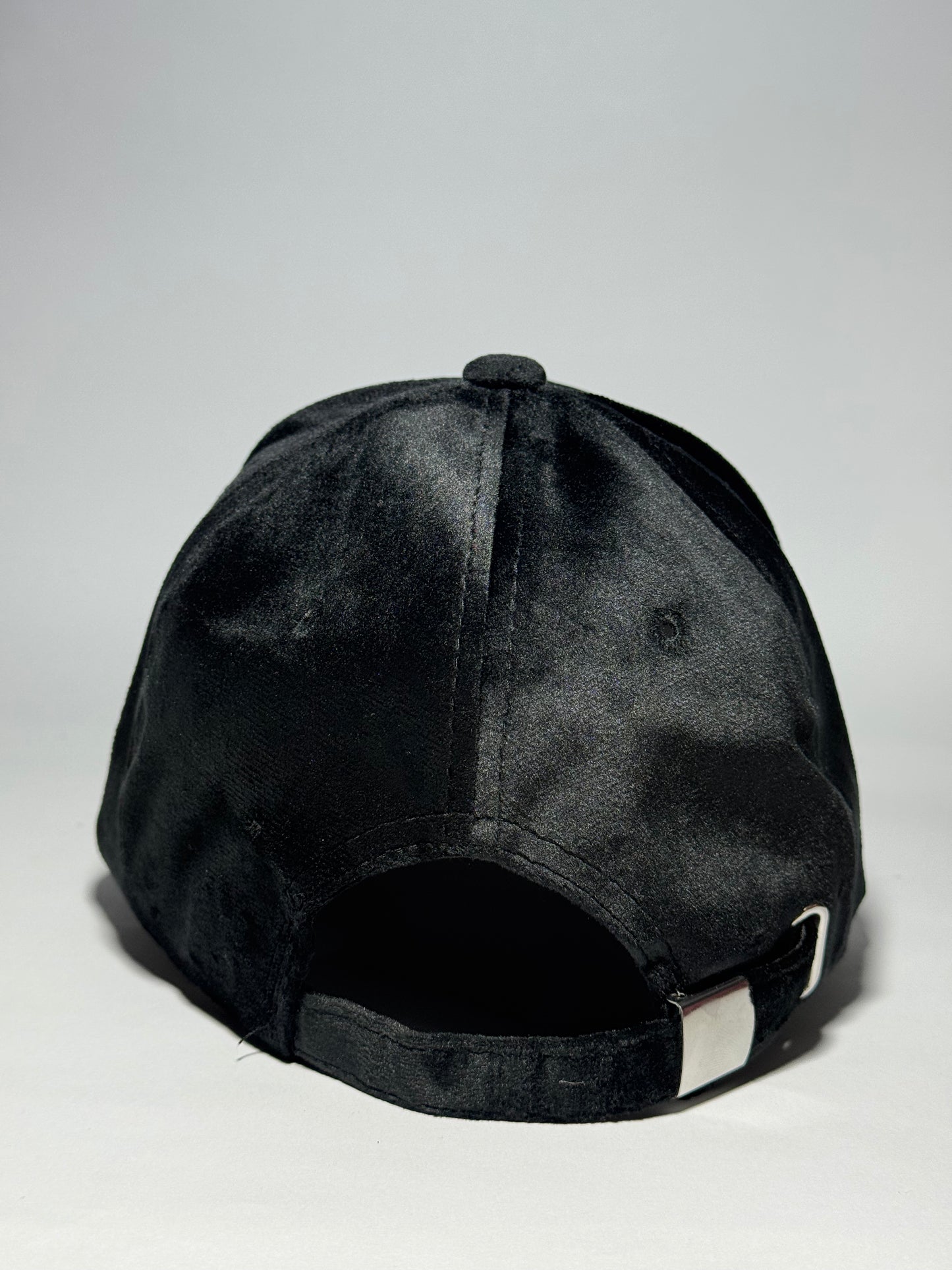 Full Velvet 'YO!' Baseball Cap-Black