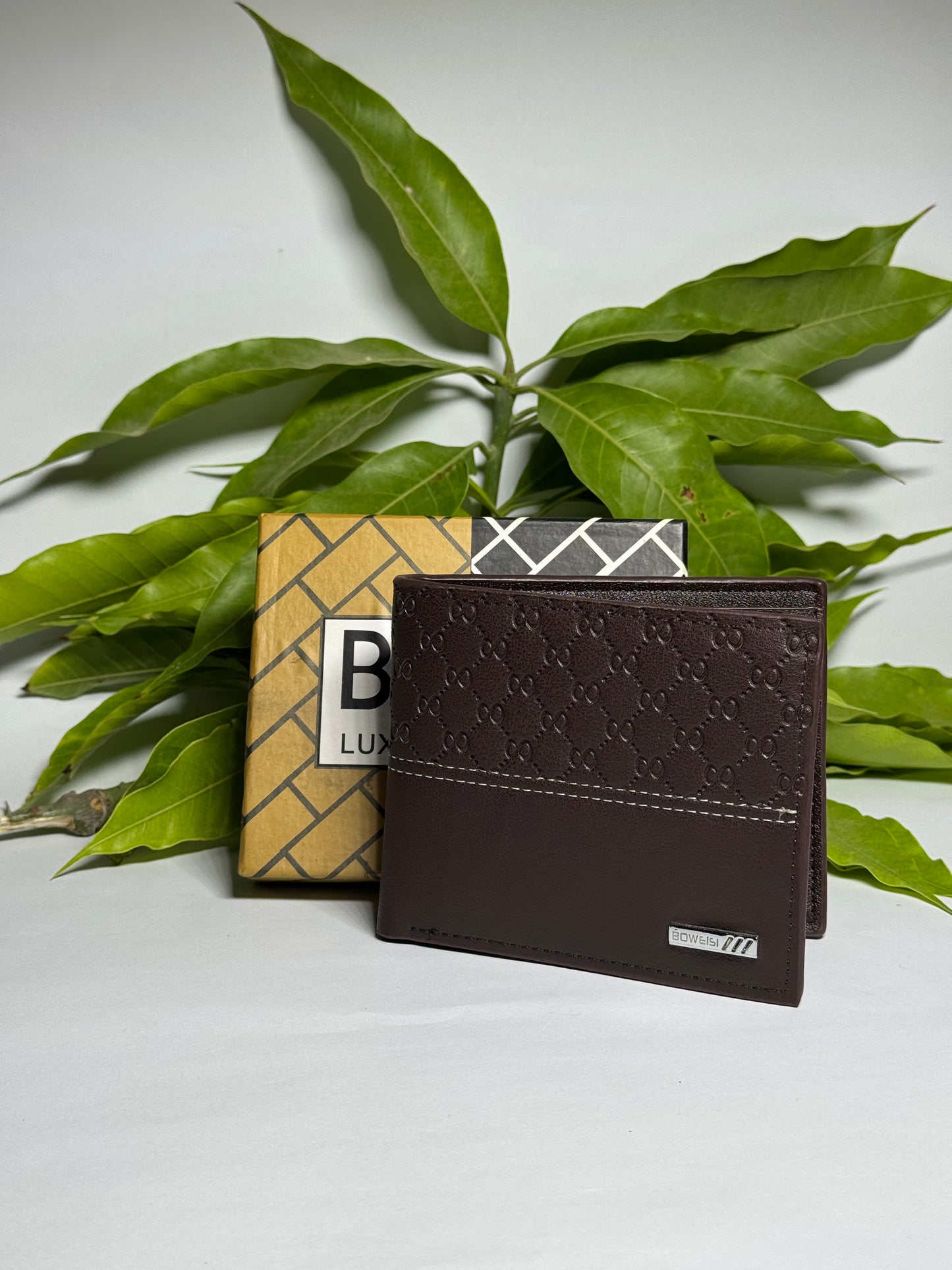 Men's Classic Brown Wallet with Embossed Design