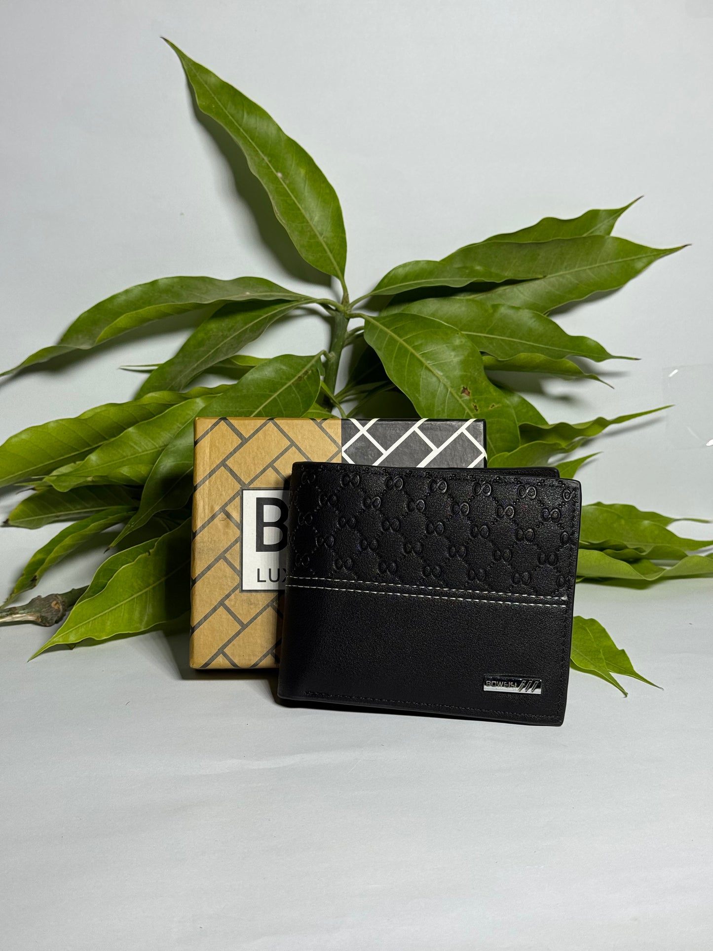 Men's Classic Brown Wallet with Embossed Design